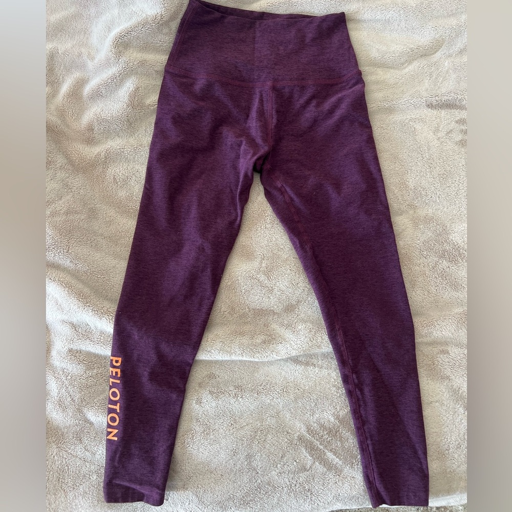 Peloton x Beyond Yoga Maroon Caught in the Midi Spacedye Legging size Small